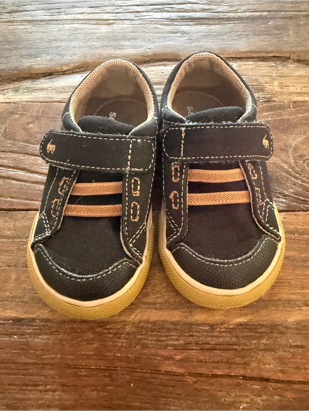 See Kai Run Kids Stevie Black and Tan Canvas Sneakers
